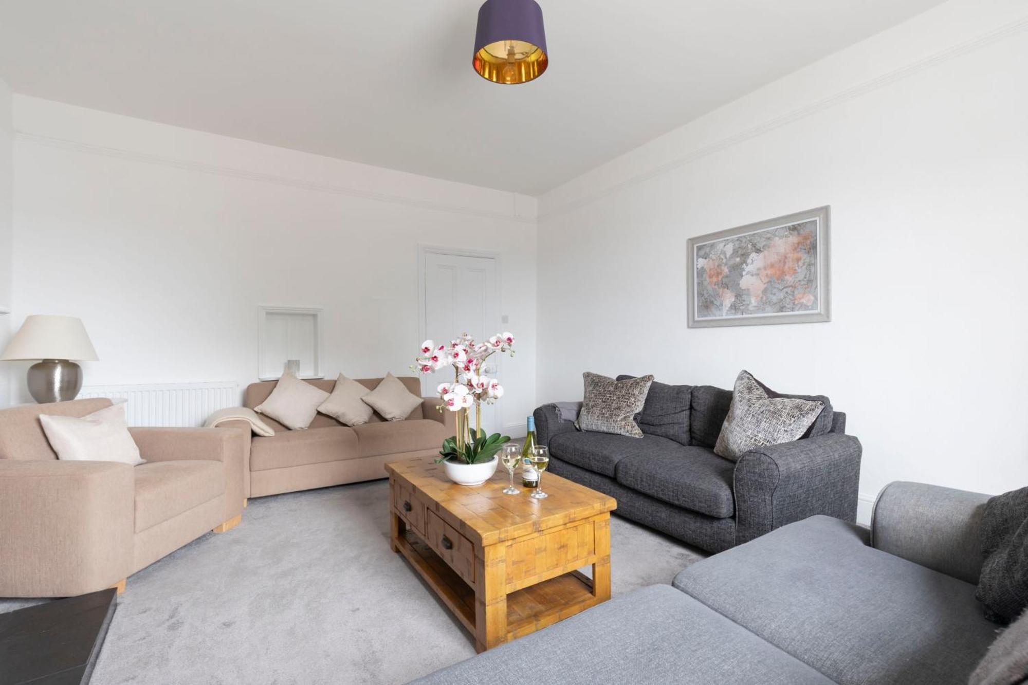 Fabulous, Vibrant, Town House, Central Bath Road Cheltenham Esterno foto