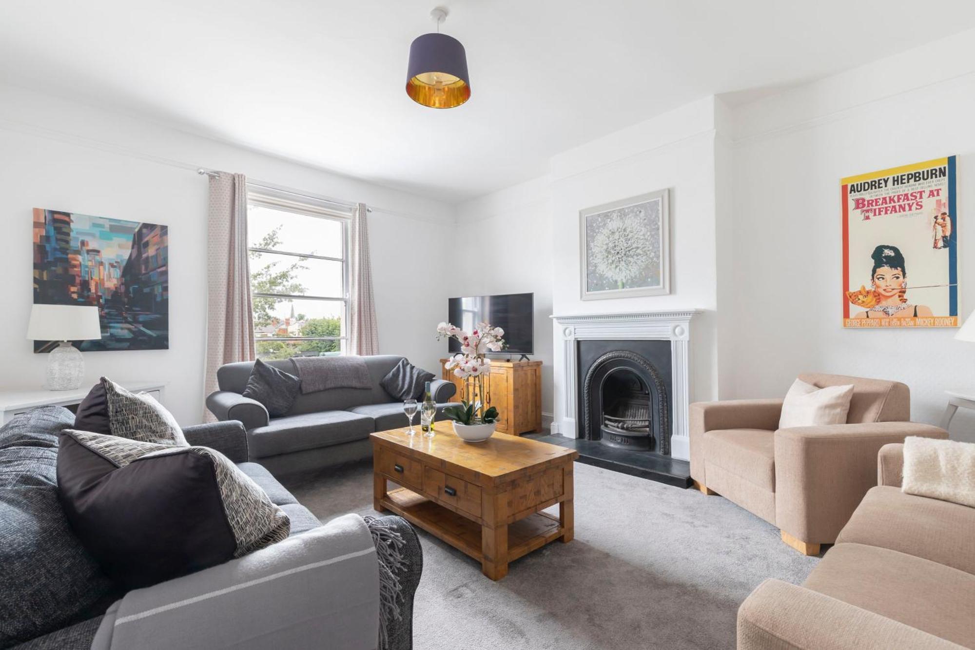 Fabulous, Vibrant, Town House, Central Bath Road Cheltenham Esterno foto