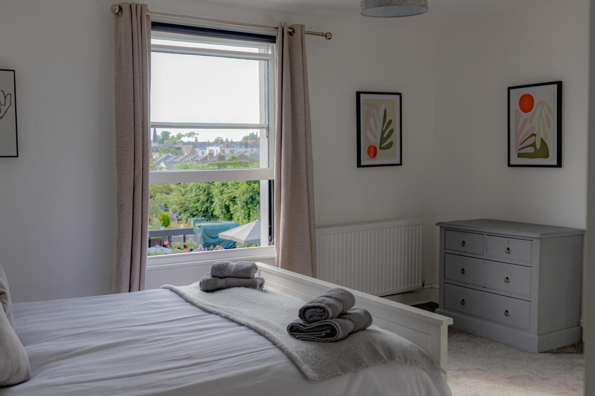 Fabulous, Vibrant, Town House, Central Bath Road Cheltenham Esterno foto