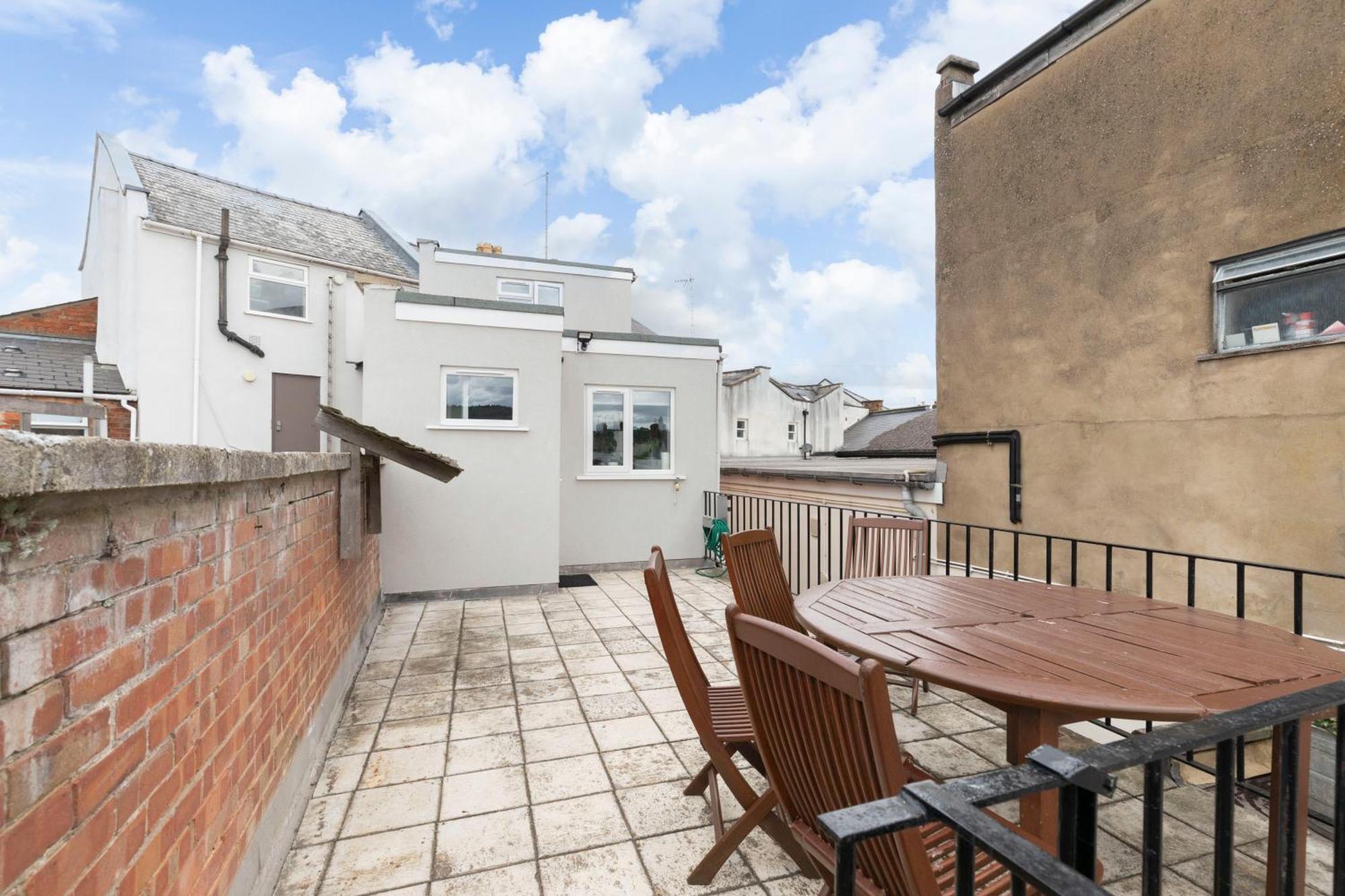 Fabulous, Vibrant, Town House, Central Bath Road Cheltenham Esterno foto