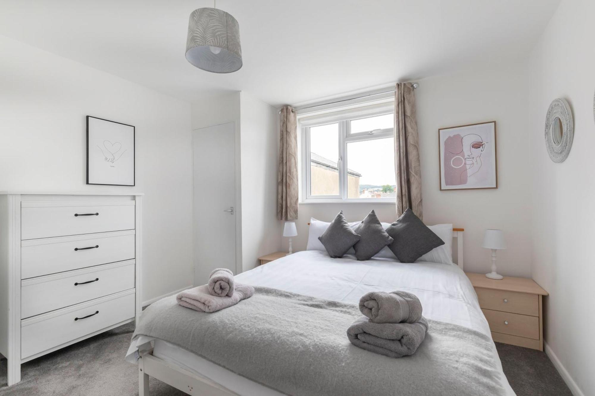 Fabulous, Vibrant, Town House, Central Bath Road Cheltenham Esterno foto