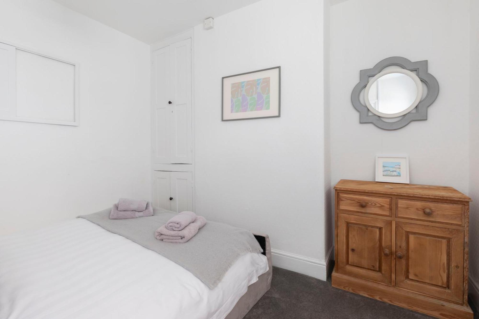 Fabulous, Vibrant, Town House, Central Bath Road Cheltenham Esterno foto